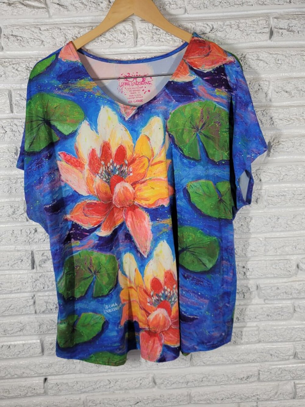 Leoma Lovegrove Womens XXL Water Lily Floral Graphic Top V-Neck FLO138E